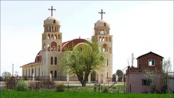 Джихадисти взривиха още една християнска църква