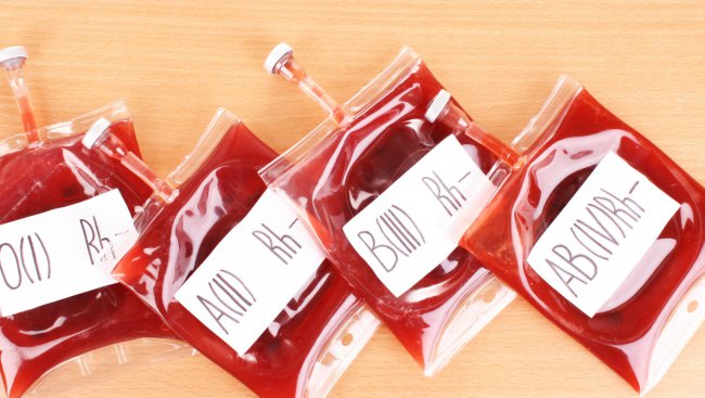 Учени откриха как да променят кръвните групи