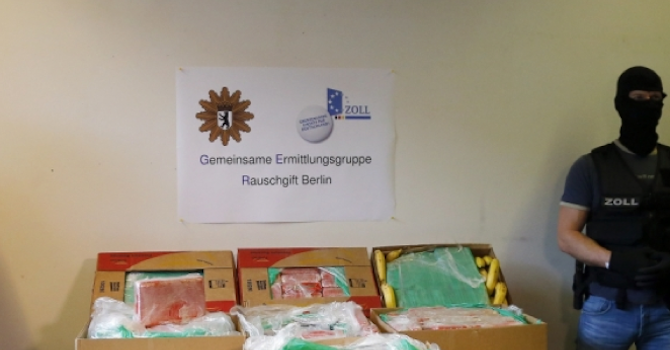 Верига супермаркети получи огромна пратка кокаин в Германия