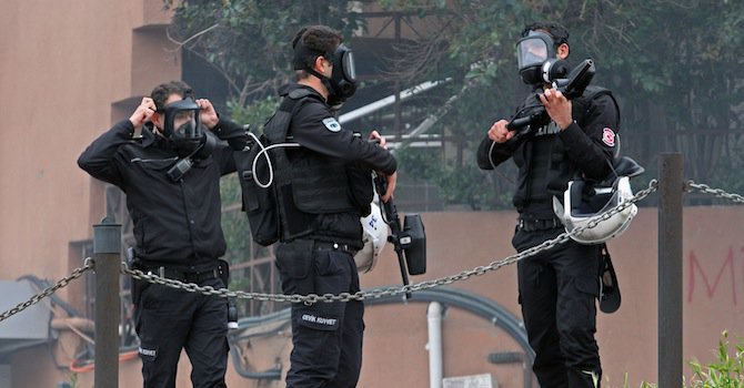 Бивш полицейски началник е арестуван за подслушване в Турция