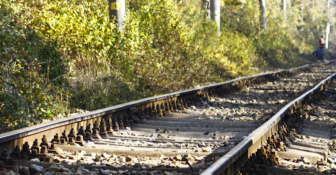 Липсващи болтове и крепежни елементи по жп линия