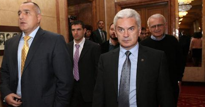 Сидеров призова Борисов: Нека провеждаме европейска политика, а не да бъдем послушковци на САЩ
