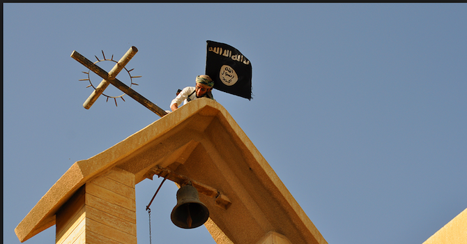 Бойци на ИД оскверниха църква в иракския град Мосул
