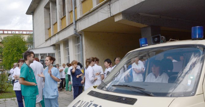 Заплашвали лекари от Русе заради протестите им