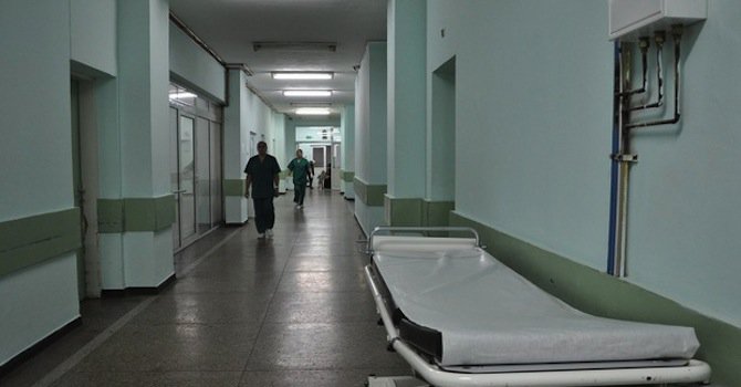 Върнаха онкоболна от спешното в Асеновград, заради два по-тежки случая
