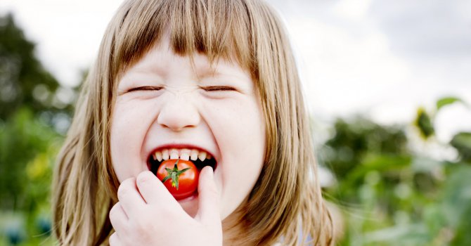 Как да накараме децата да обичат здравословните храни