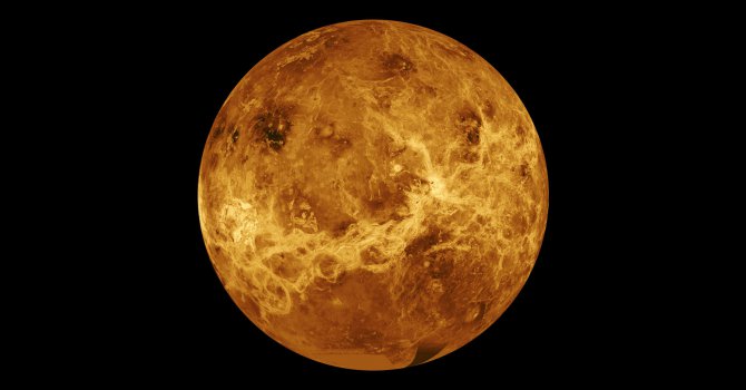 Откриха потоци от гореща лава на Венера