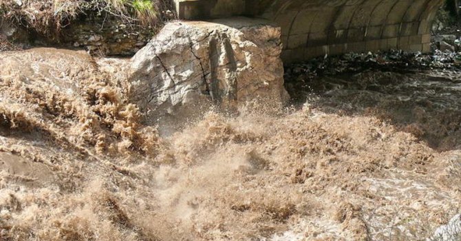 Възможни са поройни наводнения на реките Тунджа, Марица, Арда, Места и Струма