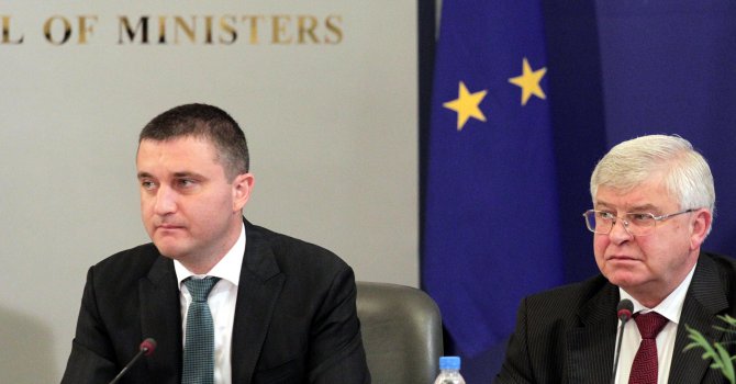 Липсва смислен отговор защо се стигна до кризата с КТБ, заяви Горанов