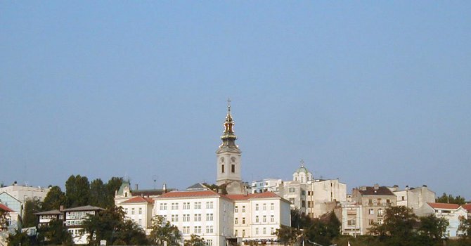 Белград ограничи паричните потоци на гръцките банки