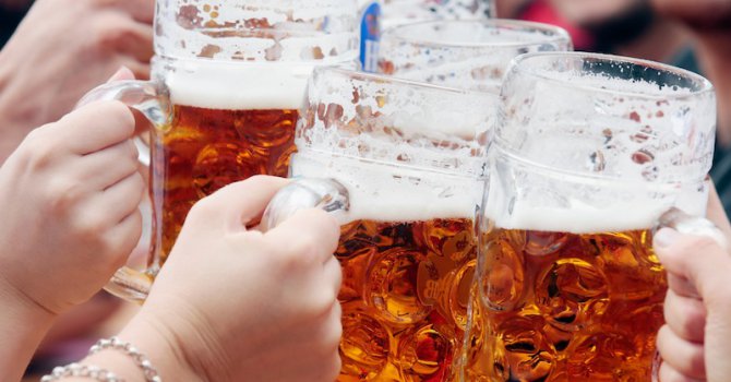 78% от българите предпочитат бирата пред други напитки, 90 на сто от тях са мъже