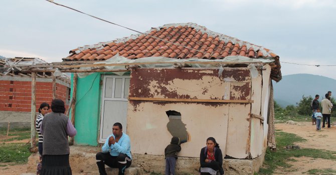 Ромите в Гърмен: Няма да мръднем от махалата