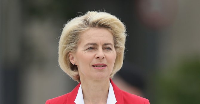 Германският министър на отбраната критикува Турция за нападенията срещу лагери на ПКК