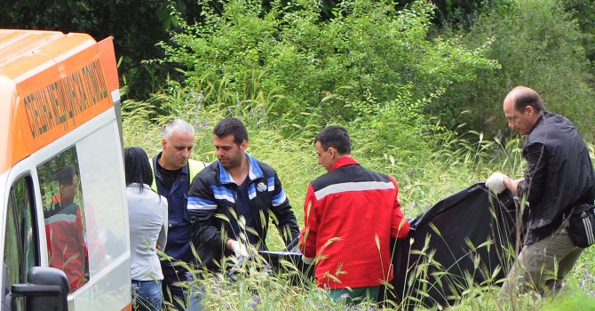 Откриха разлагащ се труп на 65-годишна жена в Лясковец