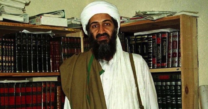 Майката и сестрата на Осама бин Ладен загинали при самолетната катастрофа в Англия