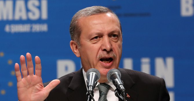 &quot;Ню Йорк таймс&quot;: Турция усложнява борбата срещу ИД