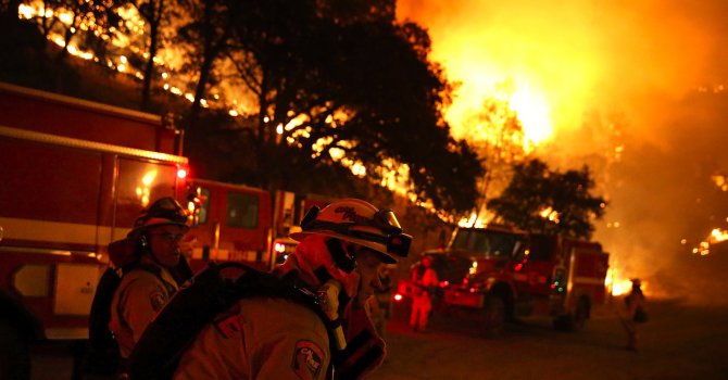 Португалски пожарникари помогнаха на испанските си колеги за овладяването на пожар