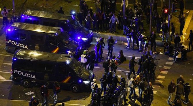 24 са ранени при протест на имигранти в Северна Испания