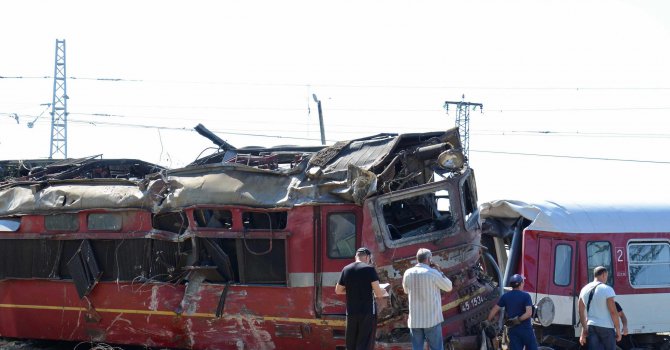 Обвиниха машиниста за влаковата катастрофа край Калояновец