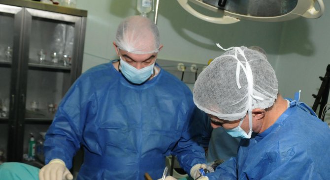 Родилното отделение в болницата в Бургас отчита пик на ражданията и рекорден брой близнаци