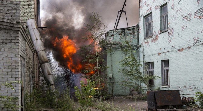 Тежка артилерия и множество убити цивилни в Украйна