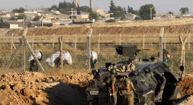 Турция има намерение да изпрати войска в Сирия