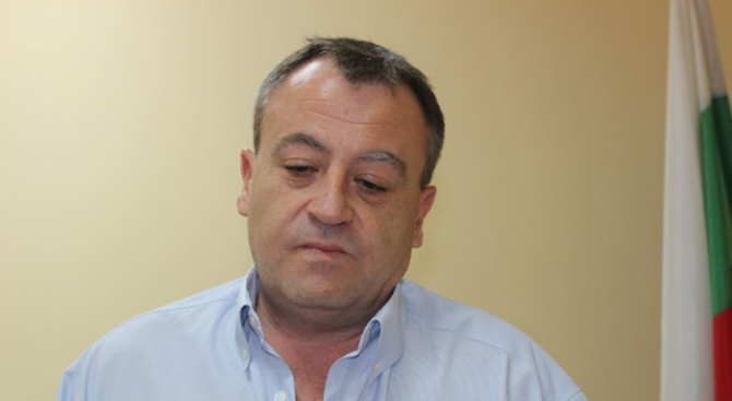 Уволниха официално катастрофиралия областен управител на Разград