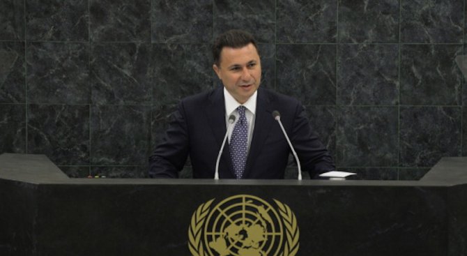 Груевски стана за смях (снимка)