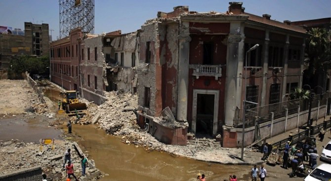 ИД пое отговорността за експлозията в Кайро от тази нощ