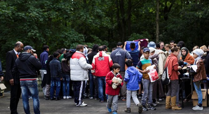 Мюнхен достигна лимита си за бежанци