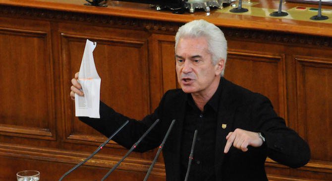 Волен Сидеров поиска отстраняването на външния министър