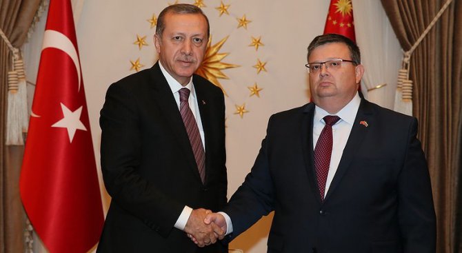Цацаров разговаря с Ердоган за бежанския поток