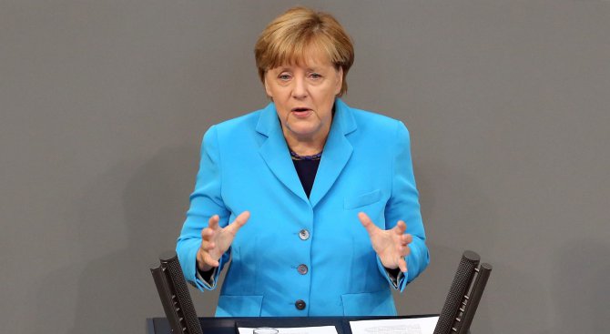 Меркел разясни за &quot;горещата точка&quot;