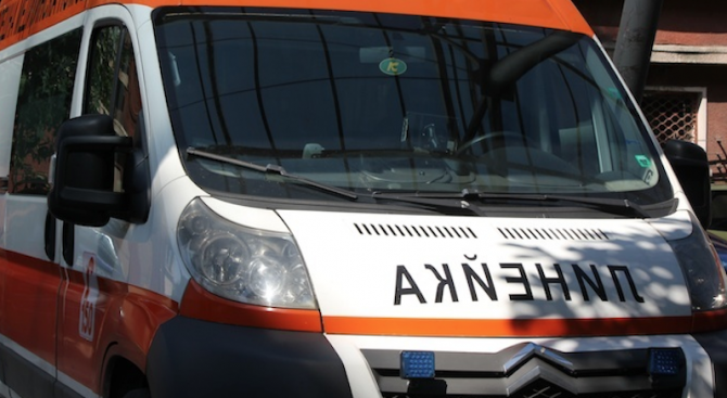Транспортираха в Пирогов един от ранените при катастрофата край Ловеч