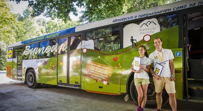 Автобусната ВелоВитоша извози 1 500 велосипедисти от столицата към колоездачните трасета на Витоша