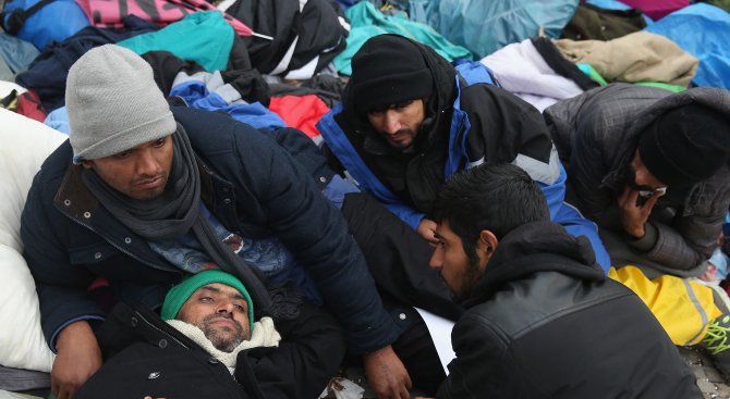 Финландия замрази молбите за убежище на иракчани и сомалийци
