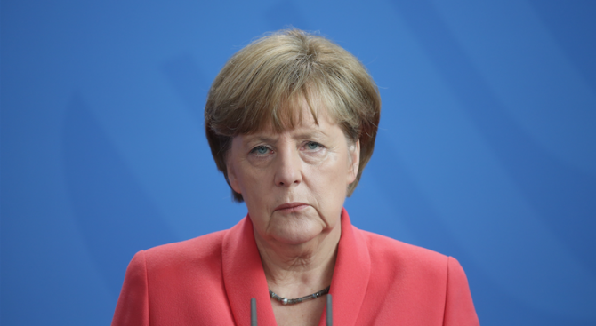 Меркел: На войната в Сирия може да се сложи край само с помощта на Русия