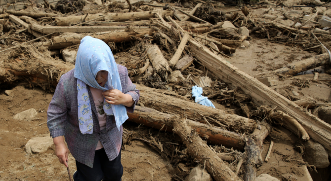 Расте броят на жертвите от свлачището в Гватемала