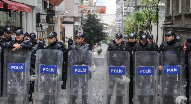 Арести на кюрди за атентата в Анкара