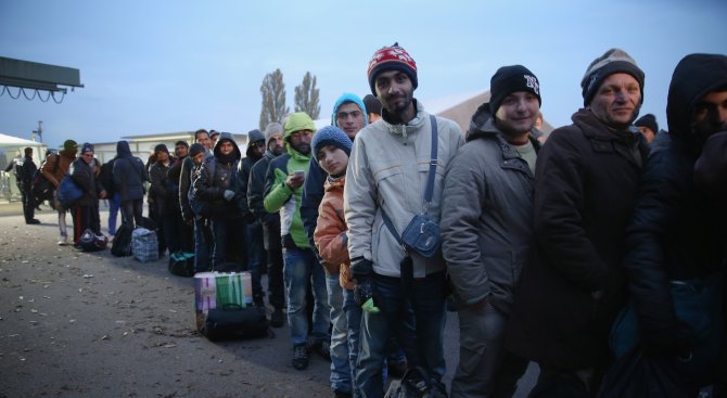 Русия издига бариери пред бежанците