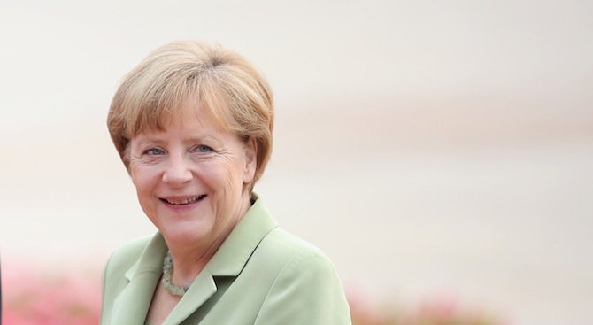 Меркел призова за прозрачност след скандала около Фолксваген