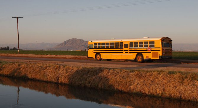 Гимназист открадна автобус, за да отиде на изпит