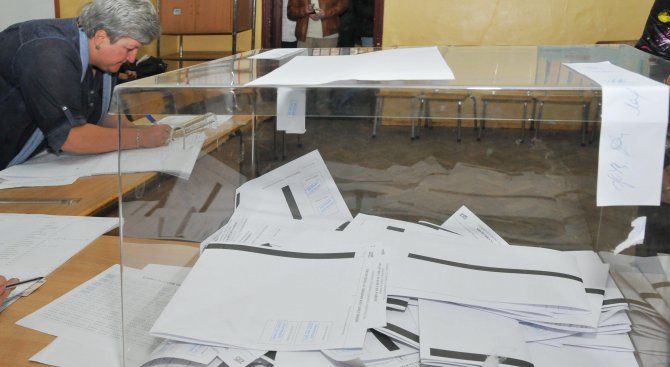 ОИК-София остава да приеме изборните протоколи на още около 100 секции