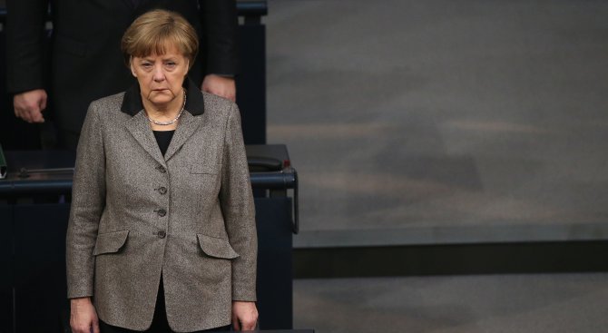 4% крепят властта на Ангела Меркел