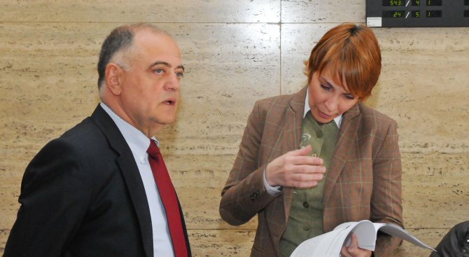 Депутати сърдити напускат вътрешна комисия, не искат да обсъждат бюджета на МВР без Горанов (обновен