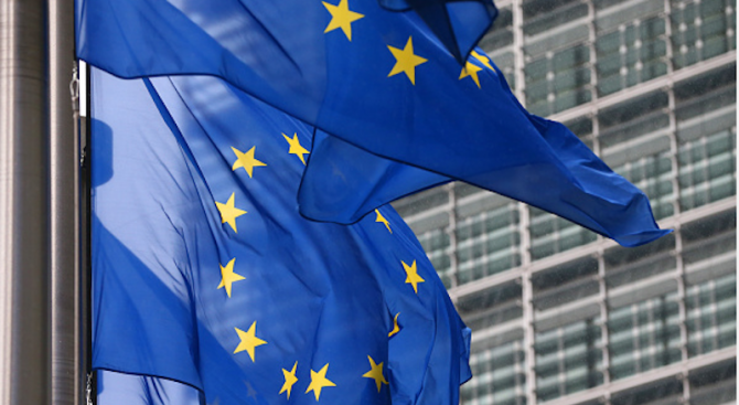 ЕС призова за дела, а не думи след атаките в Париж