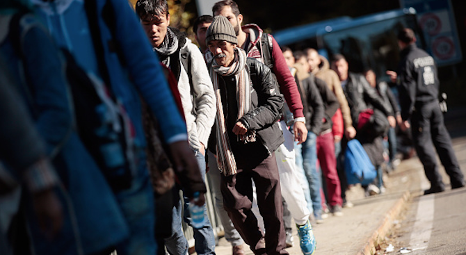 Германия ще връща бежанци в първата страна от ЕС
