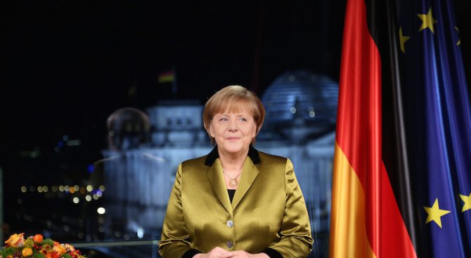 Ангела Меркел отбелязва 10 г. на канцлерския пост
