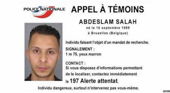 Приятели на Салах Абдеслам: Отчаян е, крие се край Брюксел