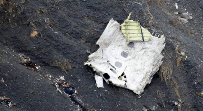 Руското МВнР: Терористичното нападение на борда на A321 най-вероятно е отмъщение заради Сирия